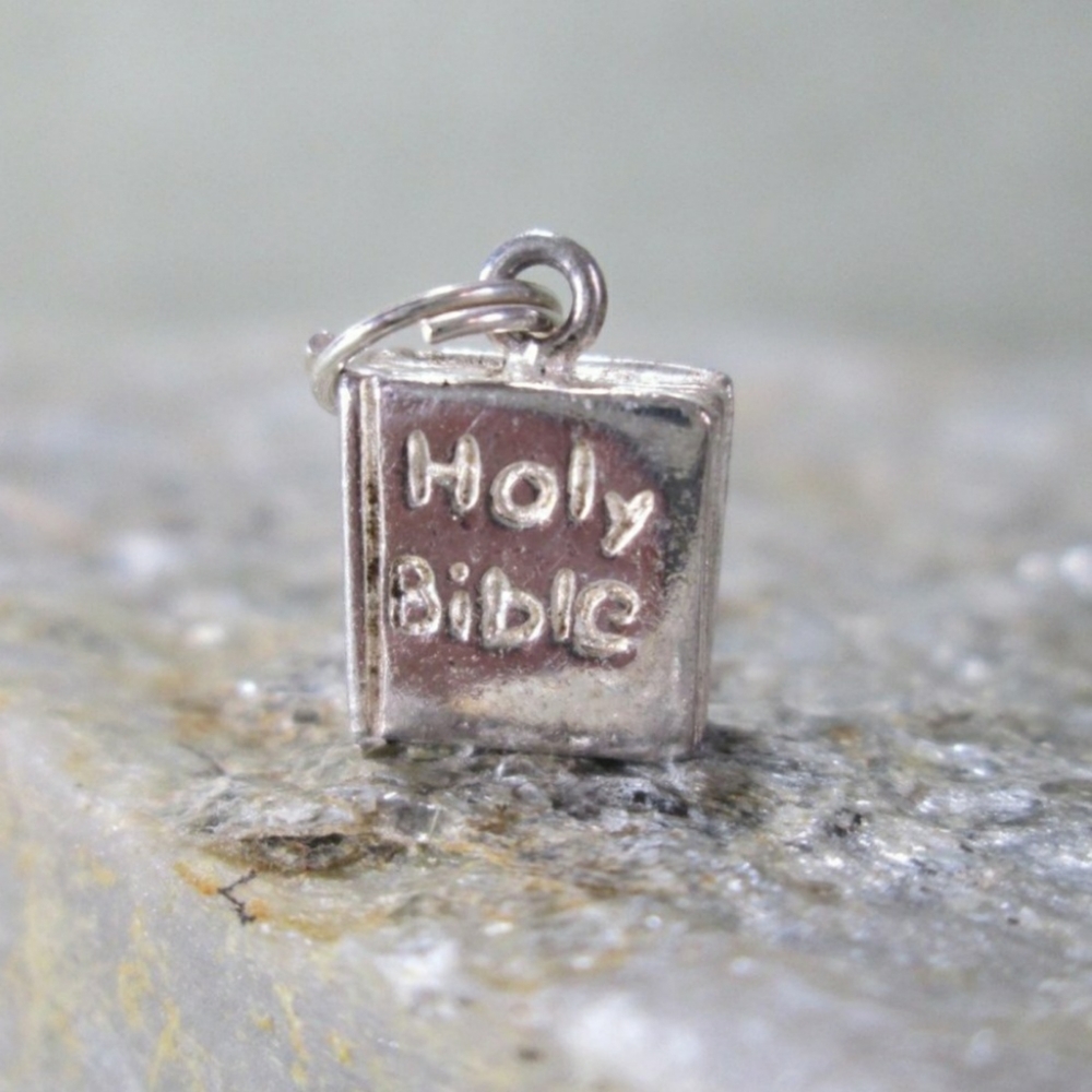 VTG Artisan Sterling Silver Bracelet Charm HOLY BIBLE
